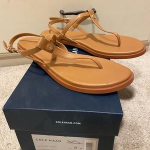 COLE HAAN tan sandals excellent condition size 8